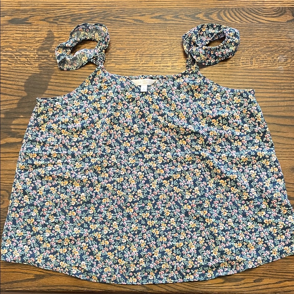 LC Lauren Conrad Navy Floral Top